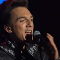 (Видео) Наш Слободан Тркуља заблистао у Москви! Новосађанин бриљирао на Интервизизији, руској верзији Евровизије