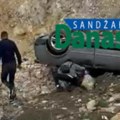 Šok kod tutina! Automobil sleteo s puta i pao na krov - putnici nepovređeni! (foto)