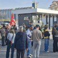 Protest podrške prevozniku Jaćimoviću i Dijani Hrki: Autobuska stanica u Kragujevcu bila blokirana sat i po (FOTO)