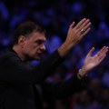 Trener Olimpijakosa kažnjen pred Zvezdu
