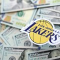 Milijarder Džoš Kušner i bivši direktor Diznija Bob Iger kupili Lejkerse za rekordnih 12,5 milijardi dolara