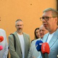 Vučić nastavio posetu Jablaničkom okrugu: U Leskovcu obišao radove na rekonstrukciji Dečijeg dispanzera