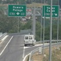 Danas gusto na putevima širom Srbije: Radovi, klizišta i zatvorene trake, evo gde su najveće izmene