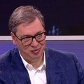 „Ovaj što bi da nam opšti sa majkama, sestrama“: Kako se Vučić upecao na pesmu staru 27 godina i potpuno promašio…