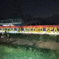 Skrnavljenje murala Jurija Gagarina i Džona Rida parolom „Kad se vojska na Kosovo vrati“