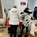 Glasali i Srbi u Parizu: Izjašnjavanje proteklo mirno