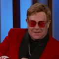 Kako je Elton John izgubio vid na jedno oko? Pevač otkriva detalje!