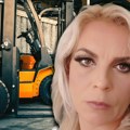"Ako žene mogu da voze avion, mogu i ja viljuškar": Surduličanka Dragana na "muškom" radnom mestu
