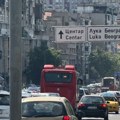 (Mape) nedelja, a u Beogradu kao da je špic tokom radnog dana! Velike gužve, vozila mile: Ova deonica se prelazi čak pola…