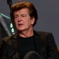 Хрвати протестују против Бајаге Екстремисти се дигли и јавно ударили на музичара, па покушали да се извуку