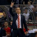 Nikad žešći udar - delije teraju sferopulosa iz zvezde: Ajde, pakuj kofere! Da se ne ljubimo...