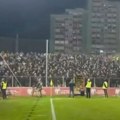 Bruka kakva se ne pamti! U Bosni policija tukla strane navijače jer su vikali "Srbija!" (video)