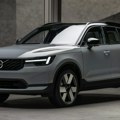 Volvo nije menjao ono što svi vole, ali je XC40 dobio nekoliko važnih unapređenja FOTO