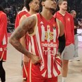 Moneke stao pred Delije, nije se mrdnuo nekoliko minuta, a razlog je više nego emotivan
