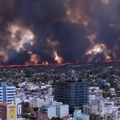 Besni šumski požar u argentini: Vatrena stihija sve bliža poznatom odmaralištu, uhapšen mladić (27) (video)