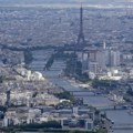 "Silovana sam kod Ajfelove kule": Horor u Parizu: Devojka (23) upala u zasedu muškarca sa nožem
