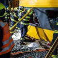 Snimak evakuacije putnika nakon stravičnog sudara vozova u Češkoj: Čuli su jak zvuk, uzbro i udarac