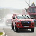 Buktinja "progutala" vozilo: Zapalio se BMW na auto-putu Niš - Beograd (video)