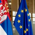 „Cupkanje u mestu“: Šta nam govori non-pejper Srbije o njenom položaju u pristupnim pregovorima sa EU?