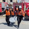 Civilna zaštita Gaze: Broj poginulih u napadu na školu porastao na 33, u drugom napadu 19 mrtvih