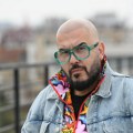 (Video) "Ne želim da se ostvarim kao otac": Ispovest Dejana Milićevića o estradi i bolnim temama: "Tata me je napustio sa 20…