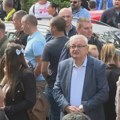 U Aranđelovcu potvrđivanje mandata odbornika: Neki građani se navodno organizovano okupili