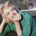 „Šta ako izađem bez ičega na sebi?“ – Merilin Monro i prkos njenog poslednjeg fotografisanja