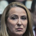 Opozicioni narodni poslanici, njih 53, traže hitno razrešenje ministarke Paunović zbog izjava o etničkom čišćenju Albanaca…