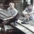 Pola veka serije „Grlom u jagode“