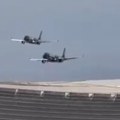 Dva aviona proletela nekoliko metara iznad stadiona u Kejptaunu