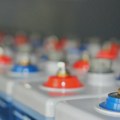 Potpisan okvirni sporazum o izgradnji fabrike baterija za dronove i robote u Inđiji