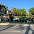 Lančani sudar na Voždovcu: Više vozila oštećeno u saobraćajnoj nezgodi u Ulici Vojislava Ilića (foto/video)