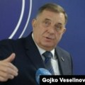 Dok se Dodik nada da će biti oslobođen sankcija, američka ambasada poručuje da BiH uživa podršku obje stranke u SAD