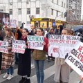 Protiv pet profesora Zemunske gimnazije podnete prijave, „ugrožavaju maloletnu decu jer ih izvode na protest 15 minuta…