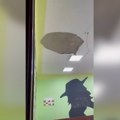 Deo plafona pao tokom časa u gimnaziji u Bečeju: Ima lakše povređenih, oglasio se direktor
