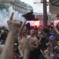 Francuska policija: Dve osobe poginule tokom slavlja PSŽ-a, više od 400 uhapšenih