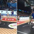 Nba ovo nikad nije video: Potez Nikole Jokića koji je prvo izazvao muk u Rigi, a onda oduševljenje