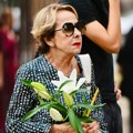 "Emilija Popadić" sama došla na groblje: Tužne slike sa ispraćaja reditelja "Boljeg života", Vesna Trivalić u suzama