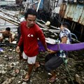 Oluja Bualoi pogodila Filipine, najmanje četvoro mrtvih, desetine hiljada evakuisano