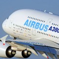 Drama na nebu iznad Sarajeva: Avion upao u turbulenciju, putnici i stjuardesa povređeni