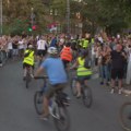 Studenti nastavljaju biciklističku turu po Srbiji: Na putu ka Kikindi im se pridružili paori sa traktorima