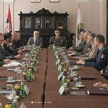 Ministar Vučević obavio razgovor sa obaveštajcima