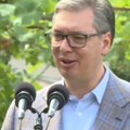 Predsednik u Priboju Vučić: Naša zemlja ide napred (video)