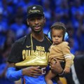 Šej Gildžes Aleksander objedinio dve najvažnije MVP titule i ušao u istoriju NBA