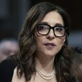 Generalna direktorka društvene mreže Iks Linda Jakarino najavila povlačenje sa funkcije