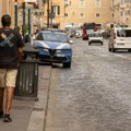 Sedmogodišnju devojčicu u Rimu udario policijski auto: Pod rotacijama žurili na teren, ona "izletela" na ulicu