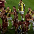 (VIDEO) Fener savladao ljutog rivala, nije moglo bez incidenta