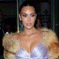 "Ким Кардашијан је за глуму оно што је Џингис-кан за демократију": Критичари немилосрдни