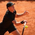 Siner pobedio Medvedeva i plasirao se u finale mastersa u Rimu
