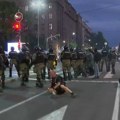 VIDEO: Incidenti oko Ćacilenda posle protesta, intervenisala Žandarmerija